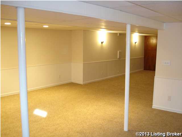 704 Stivers Road Louisville, KY 40207 - Photo 17 of 19 Additional Photo