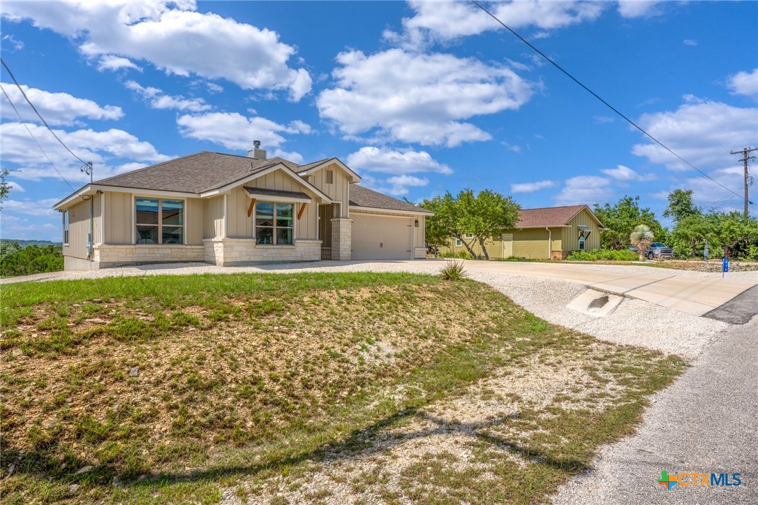 876 Primrose Path Spring Branch, TX 78070 - Photo 3 of 27