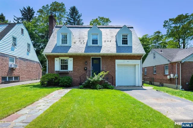 $649,000 | 710 Ramapo Road, Teaneck, NJ 07666