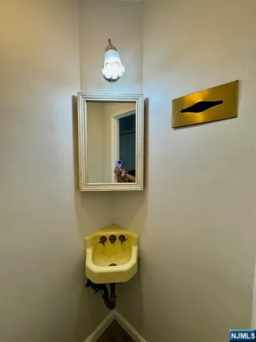 $649,000 | 710 Ramapo Road, Teaneck, NJ 07666