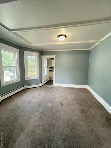 $1,800 | 18 Franklin Street, Unit 2, Poughkeepsie, NY 12601