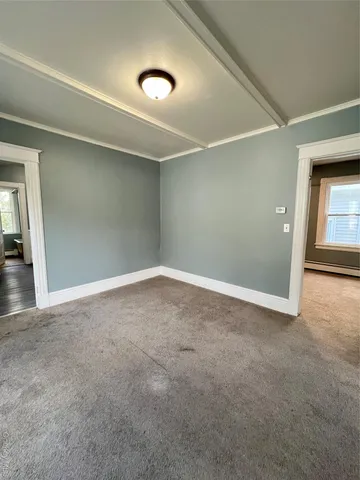 $1,800 | 18 Franklin Street, Unit 2, Poughkeepsie, NY 12601