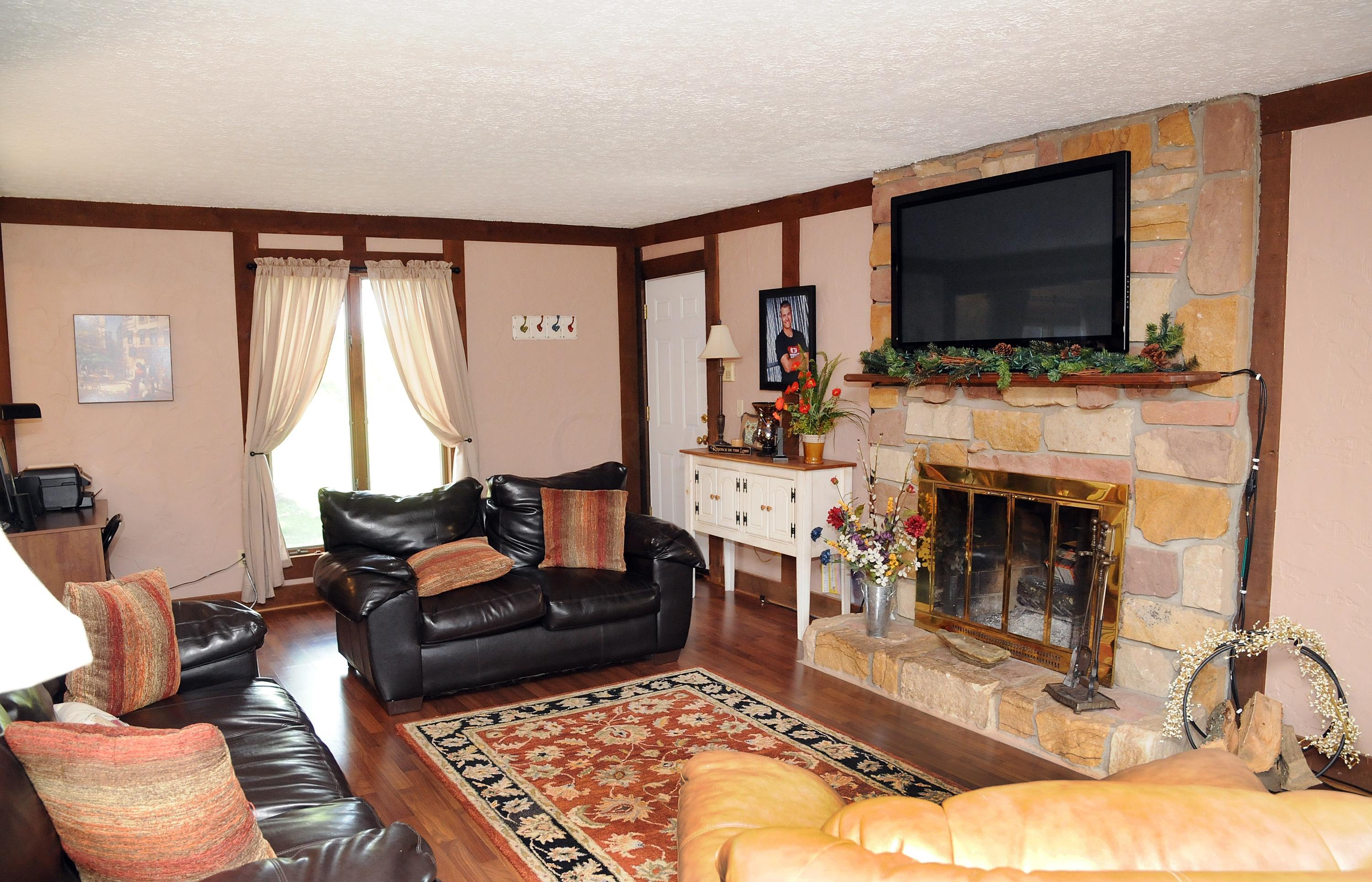 195 Barrington Ridge Road New Concord, OH 43762 - Photo 4 of 25