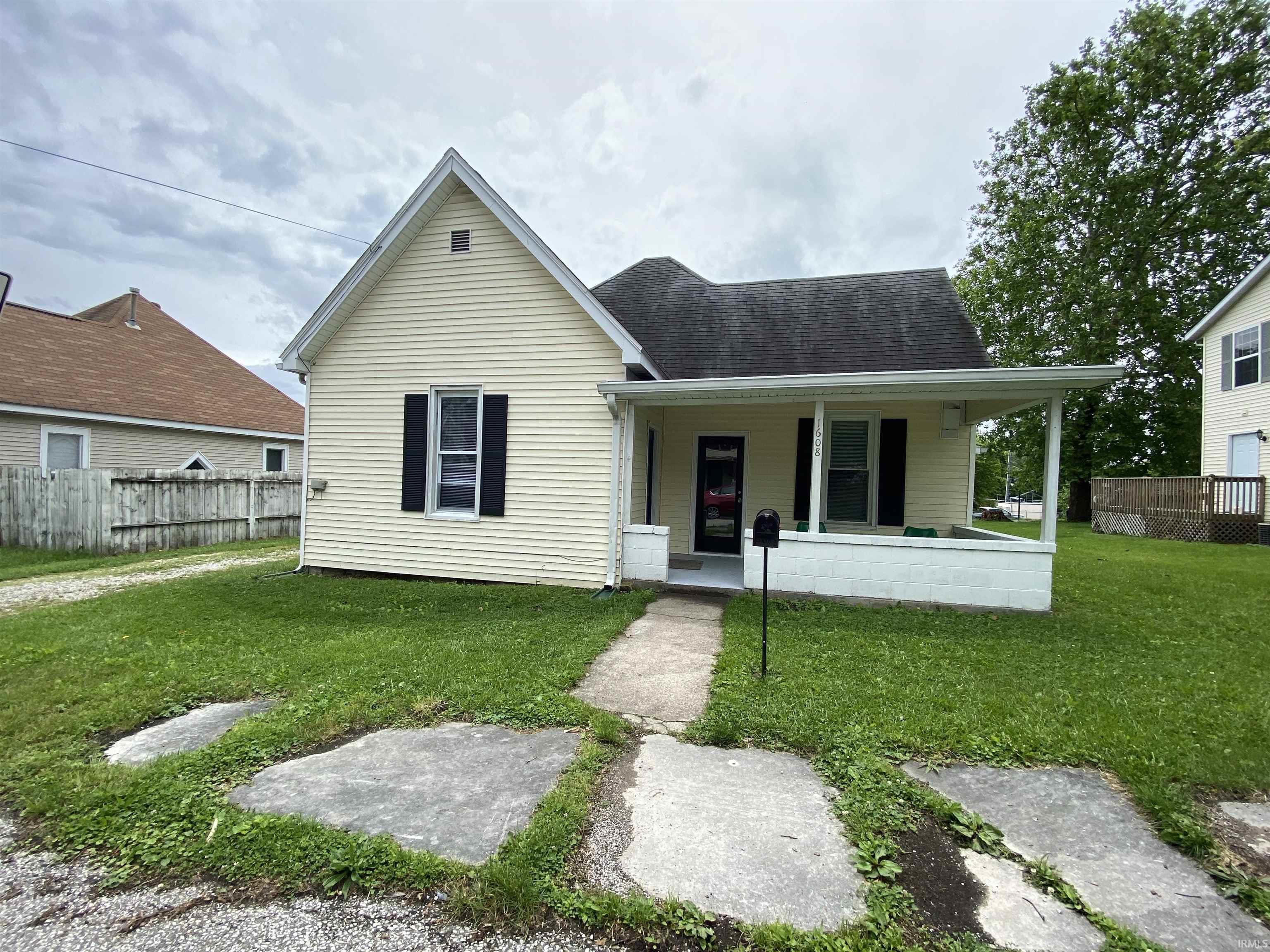 1608 9th Street Bedford, IN 47421 - Photo 28 of 35 Gallery Image 28