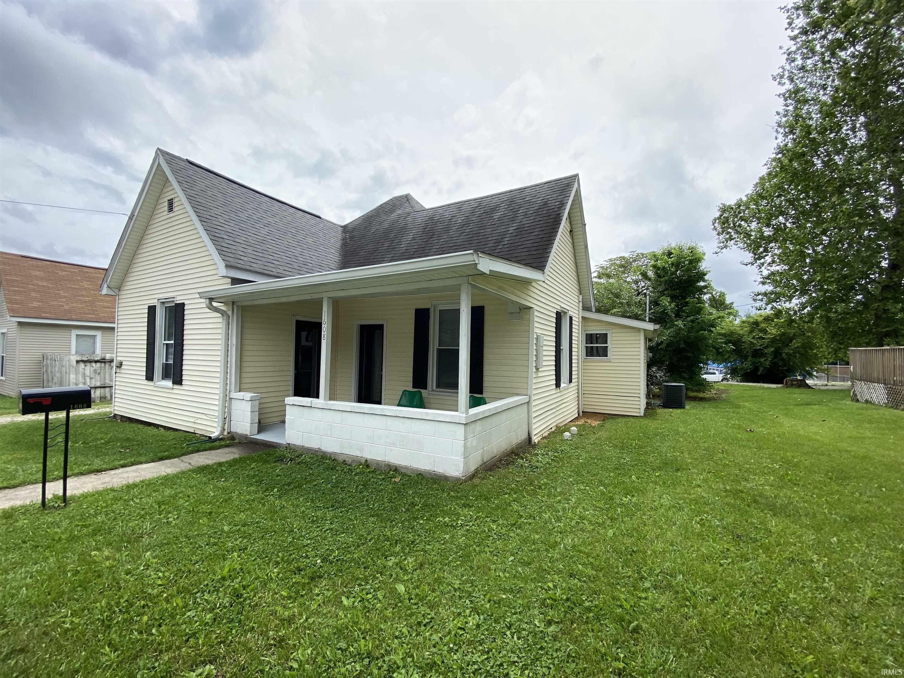 1608 9th Street Bedford, IN 47421 - Photo 29 of 35 Gallery Image 29
