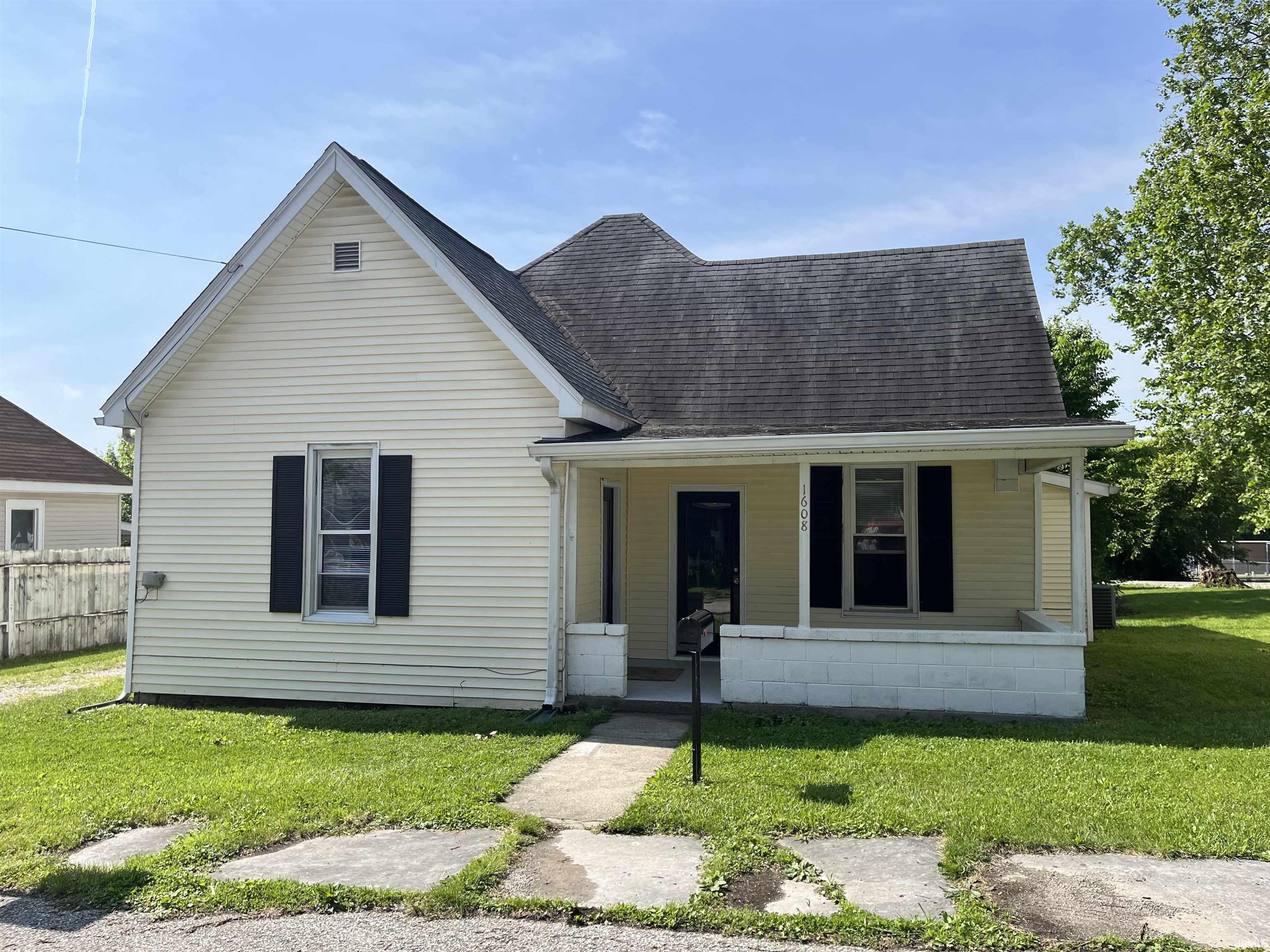 1608 9th Street Bedford, IN 47421 - Photo 31 of 35 Gallery Image 31