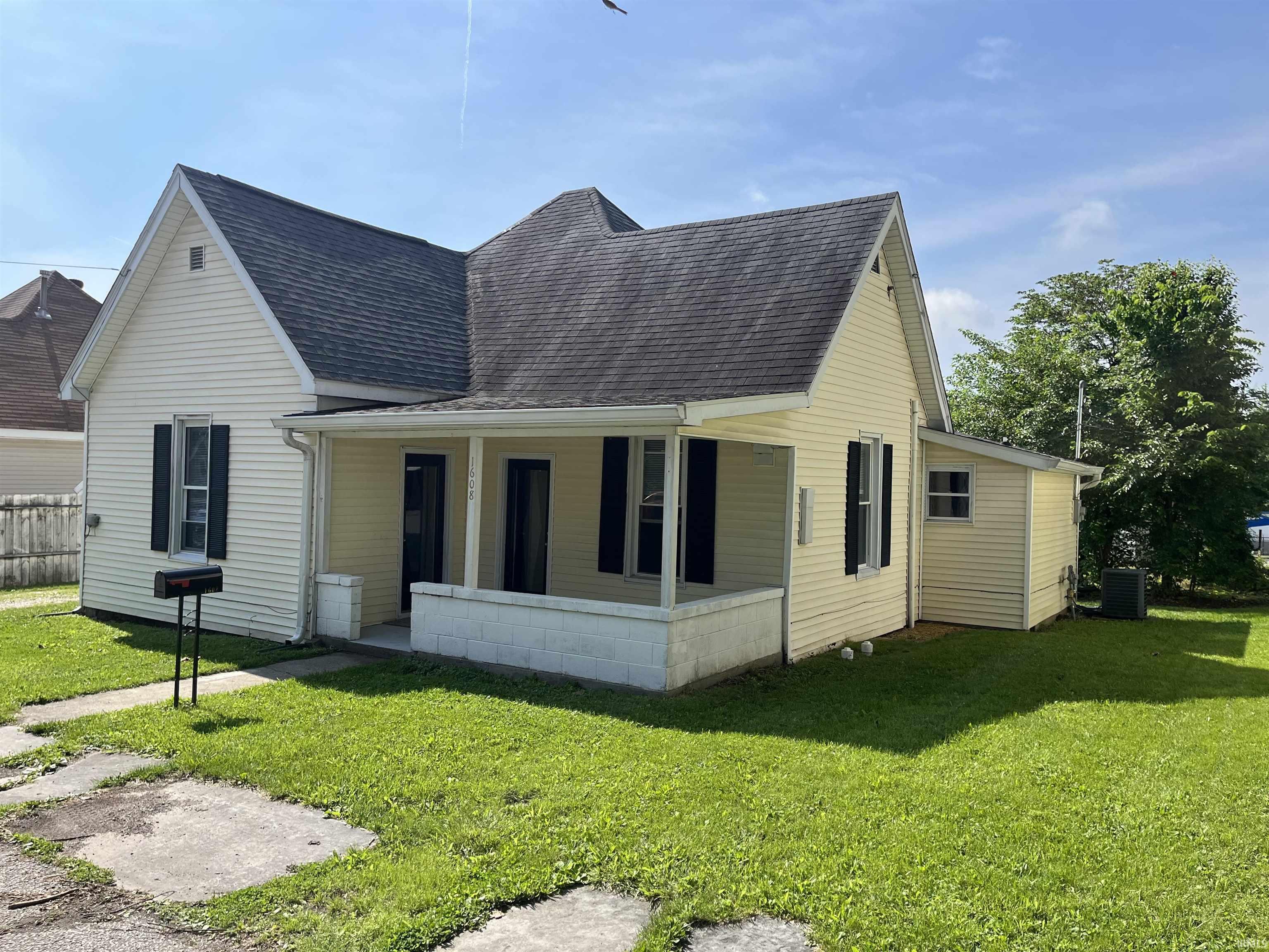 1608 9th Street Bedford, IN 47421 - Photo 32 of 35 Gallery Image 32