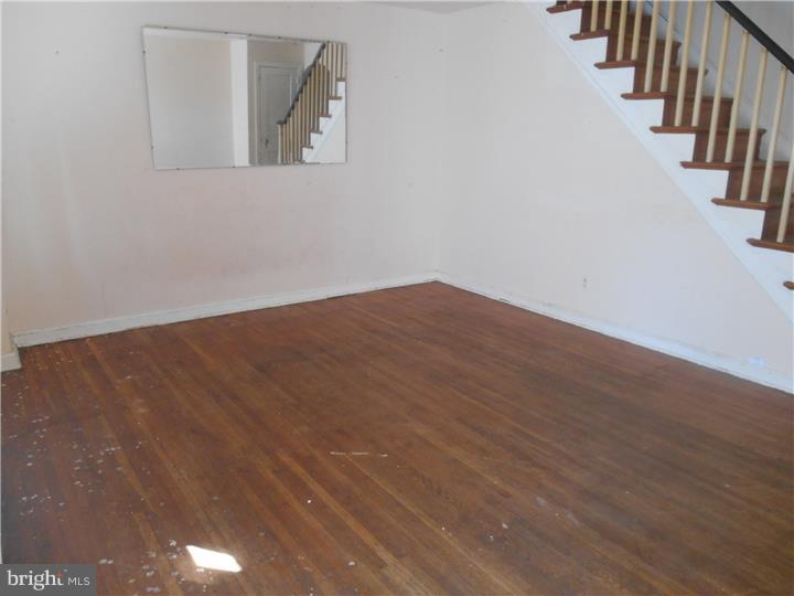 224 Hampden Road Upper Darby, PA 19082 - Photo 2 of 8