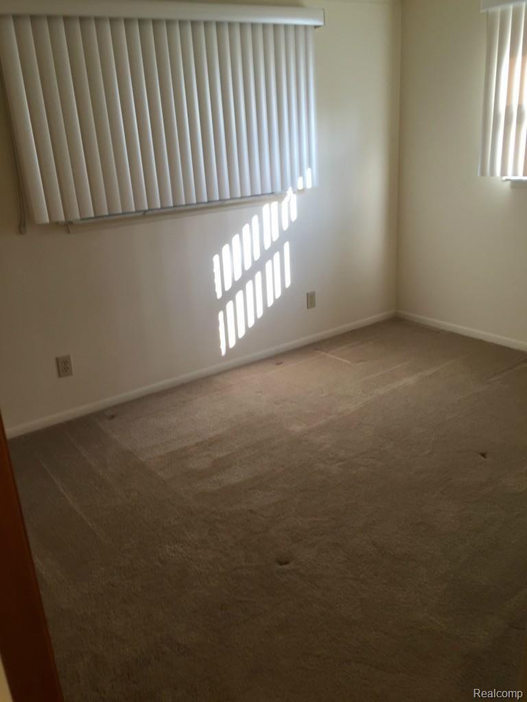 9450 Pardee Road Taylor, MI 48180 - Photo 19 of 28 Bedroom