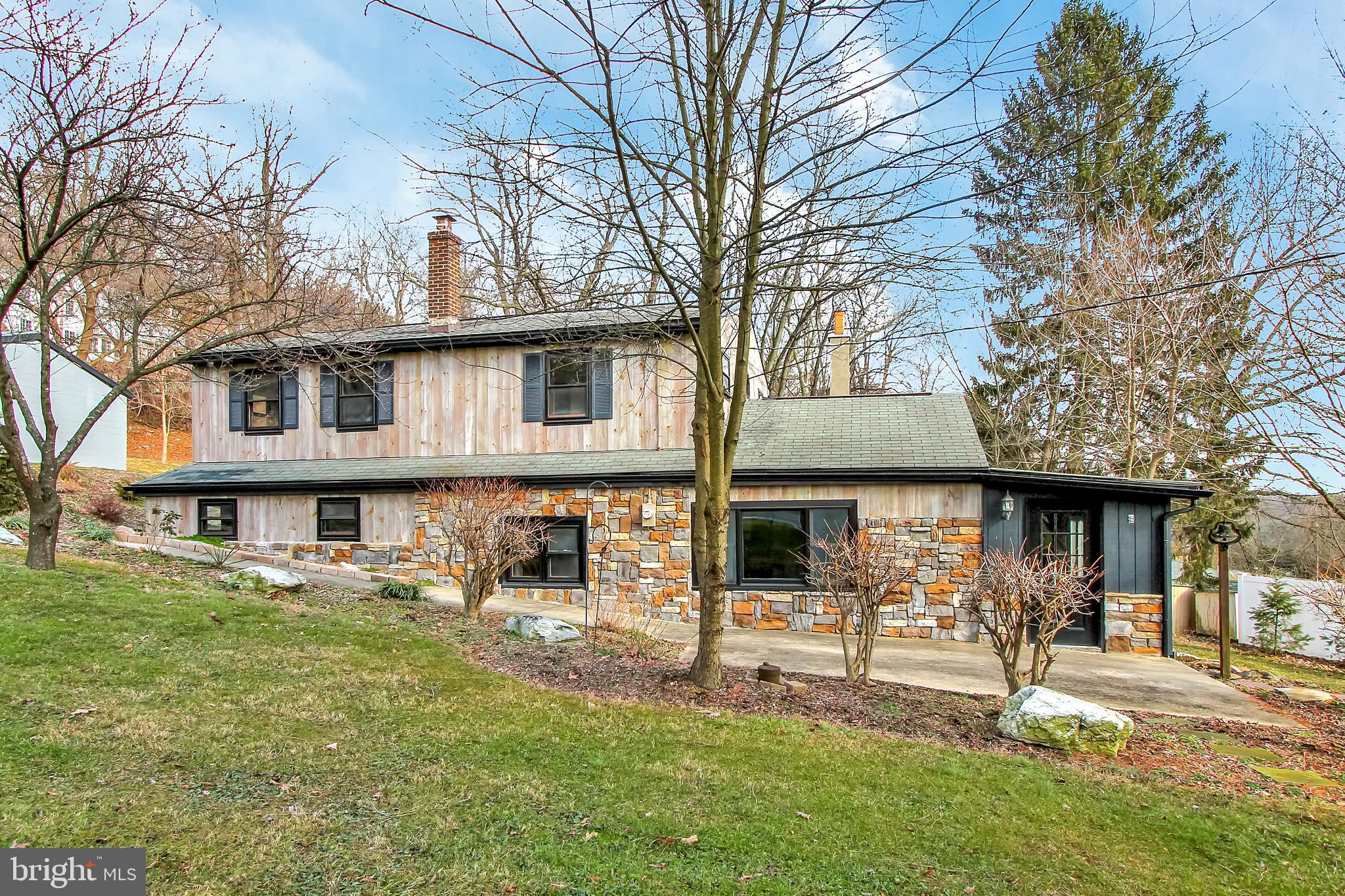 3 Preston Road Reading, PA 19608 - Photo 5 of 47