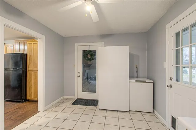 $425,000 | 11850 West 239th Street, Bucyrus, KS 66013