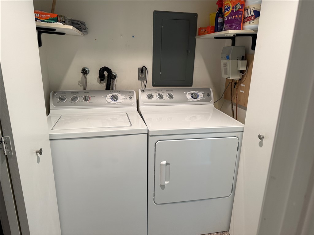 260 Pines Drive, Unit 810 Roxbury, NY 12421 - Photo 23 of 43 Laundry