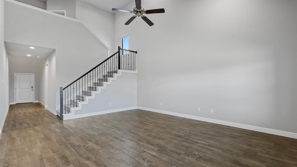 1909 Cookes Lane Cleburne, TX 76033 - Photo 8 of 40 a view of entryway