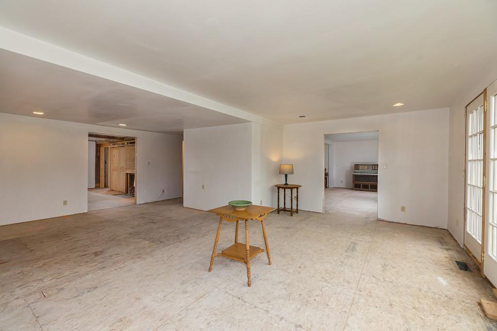 54 Hill Road Groton, MA 01450 - Photo 9 of 39