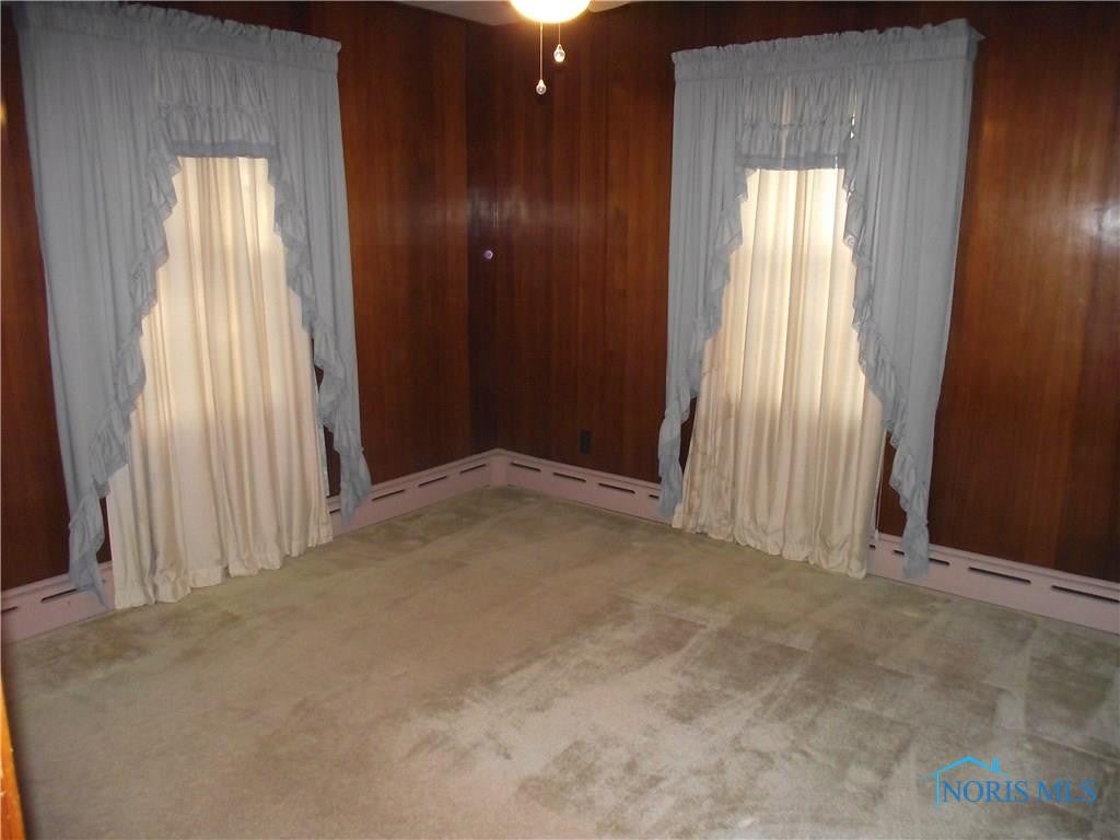 1136 Craig Road Maumee, OH 43537 - Photo 17 of 31 Gallery Image 17