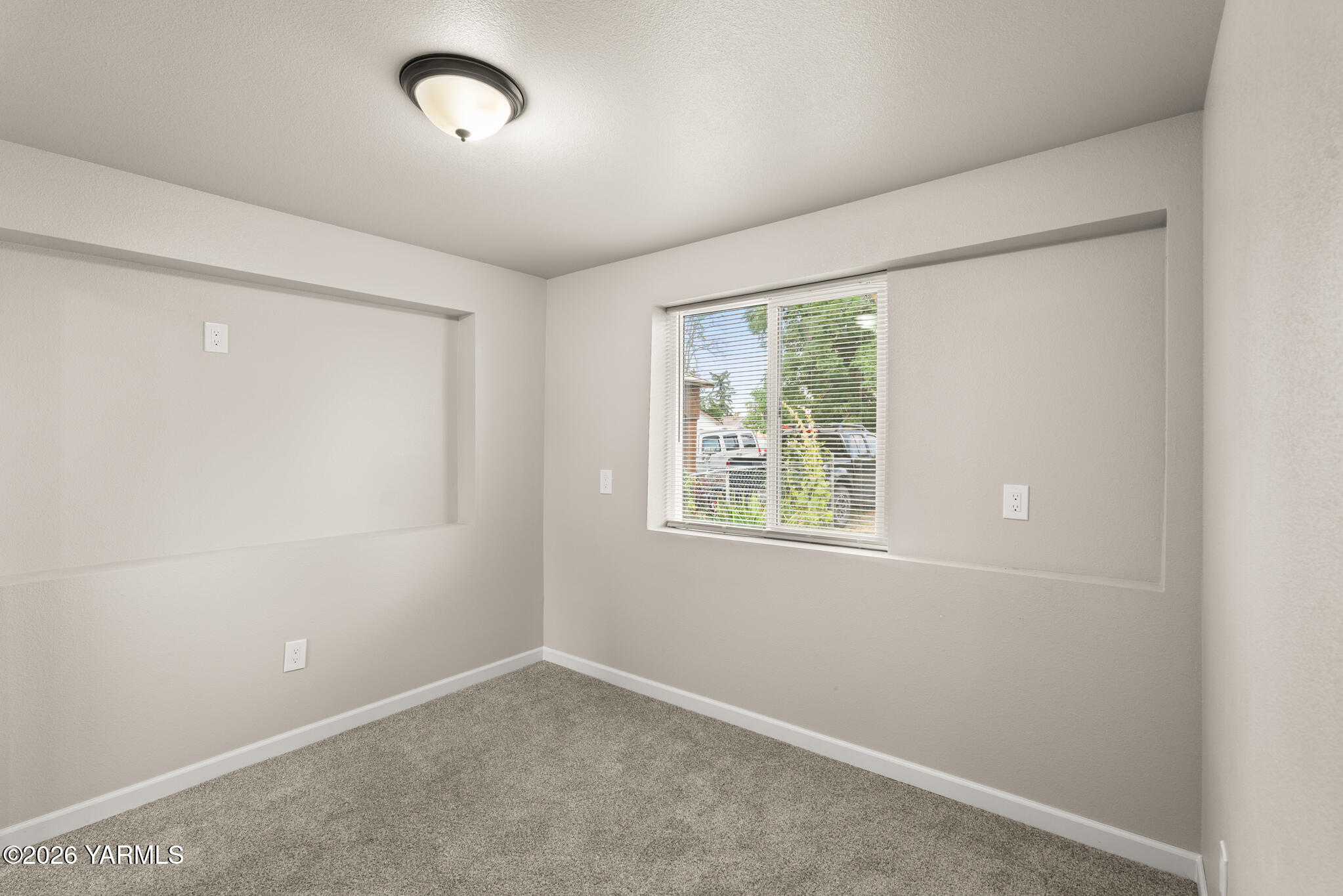 111 South H Street Toppenish, WA 98948 - Photo 19 of 31 DSM00015