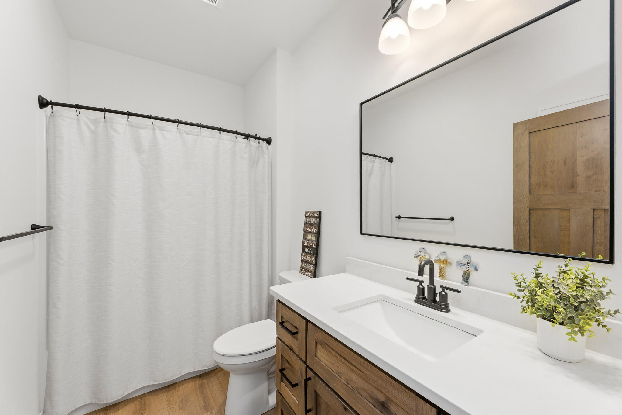 274 Weston Road Holmen, WI 54636 - Photo 25 of 38 25 MAIN FLOOR BATH