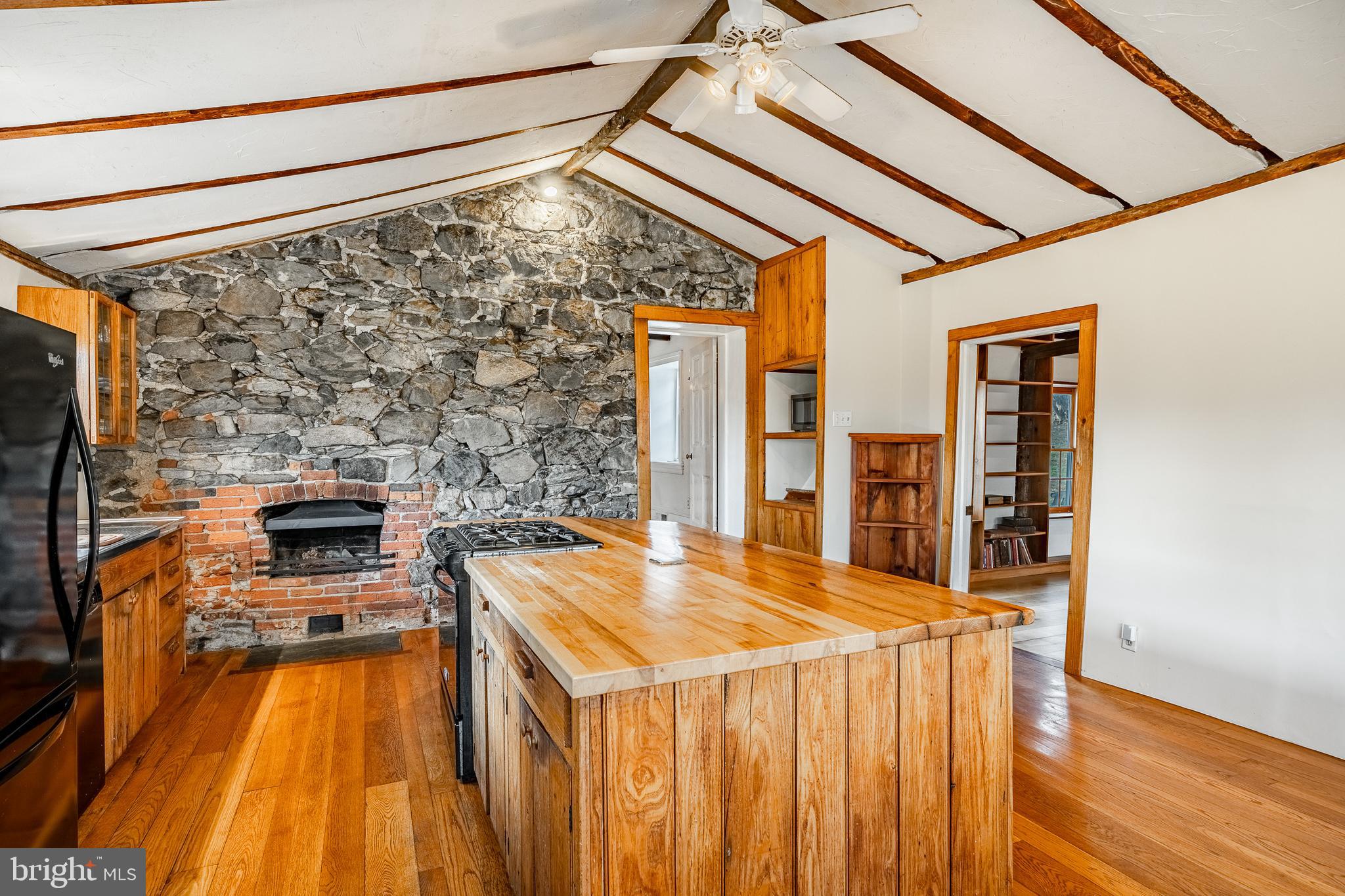 329 Ivy Mills Road Glen Mills, PA 19342 - Photo 20 of 75 Kitchen