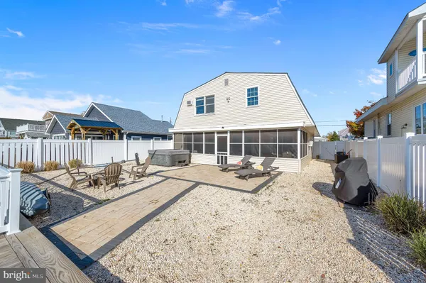 $550,000 | 23 West Sail Drive, Tuckerton, NJ 08087