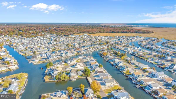 $550,000 | 23 West Sail Drive, Tuckerton, NJ 08087