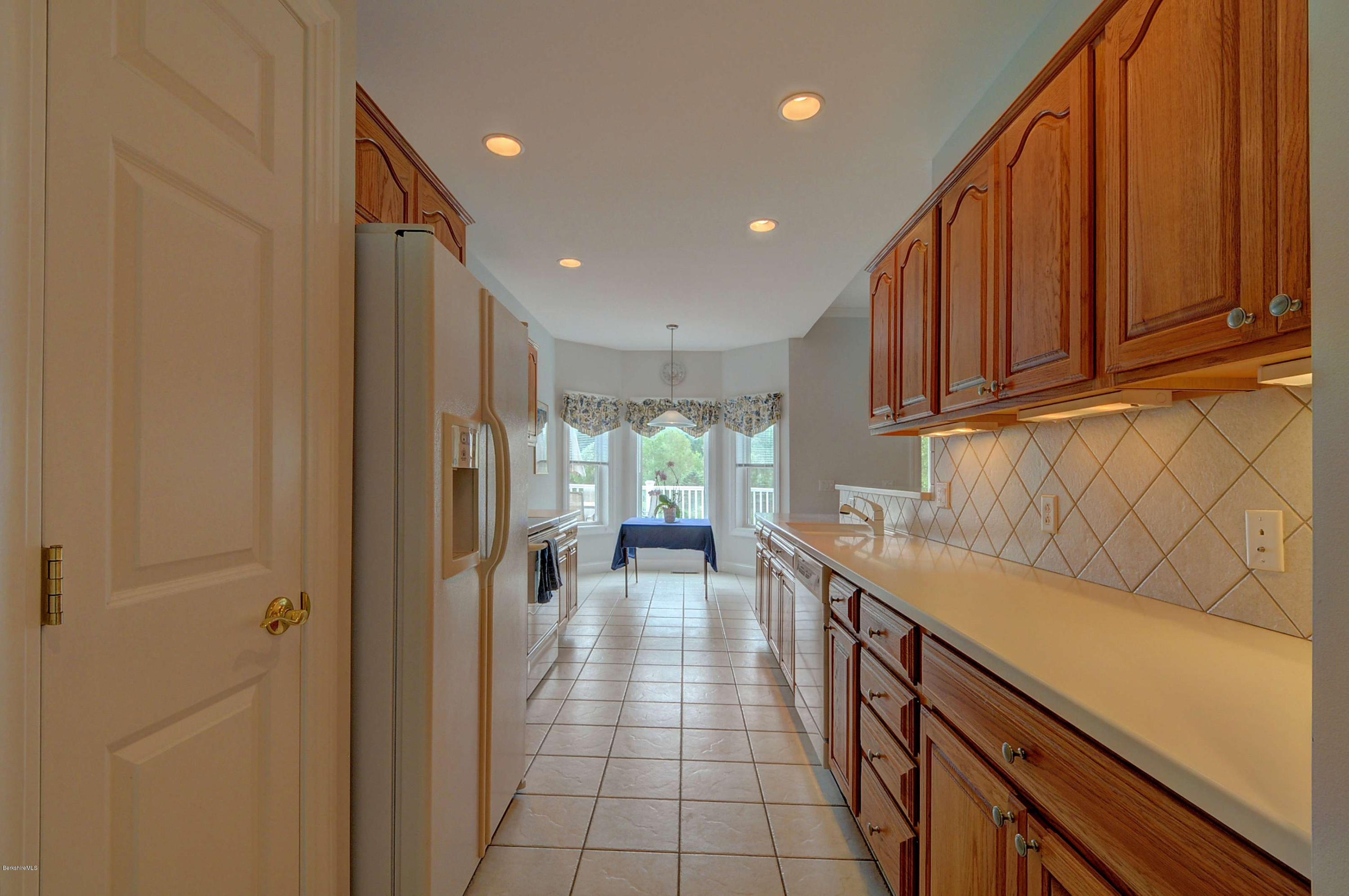 124 Red Barn Road, Unit 124 Dalton, MA 01226 - Photo 12 of 36 Kitchen