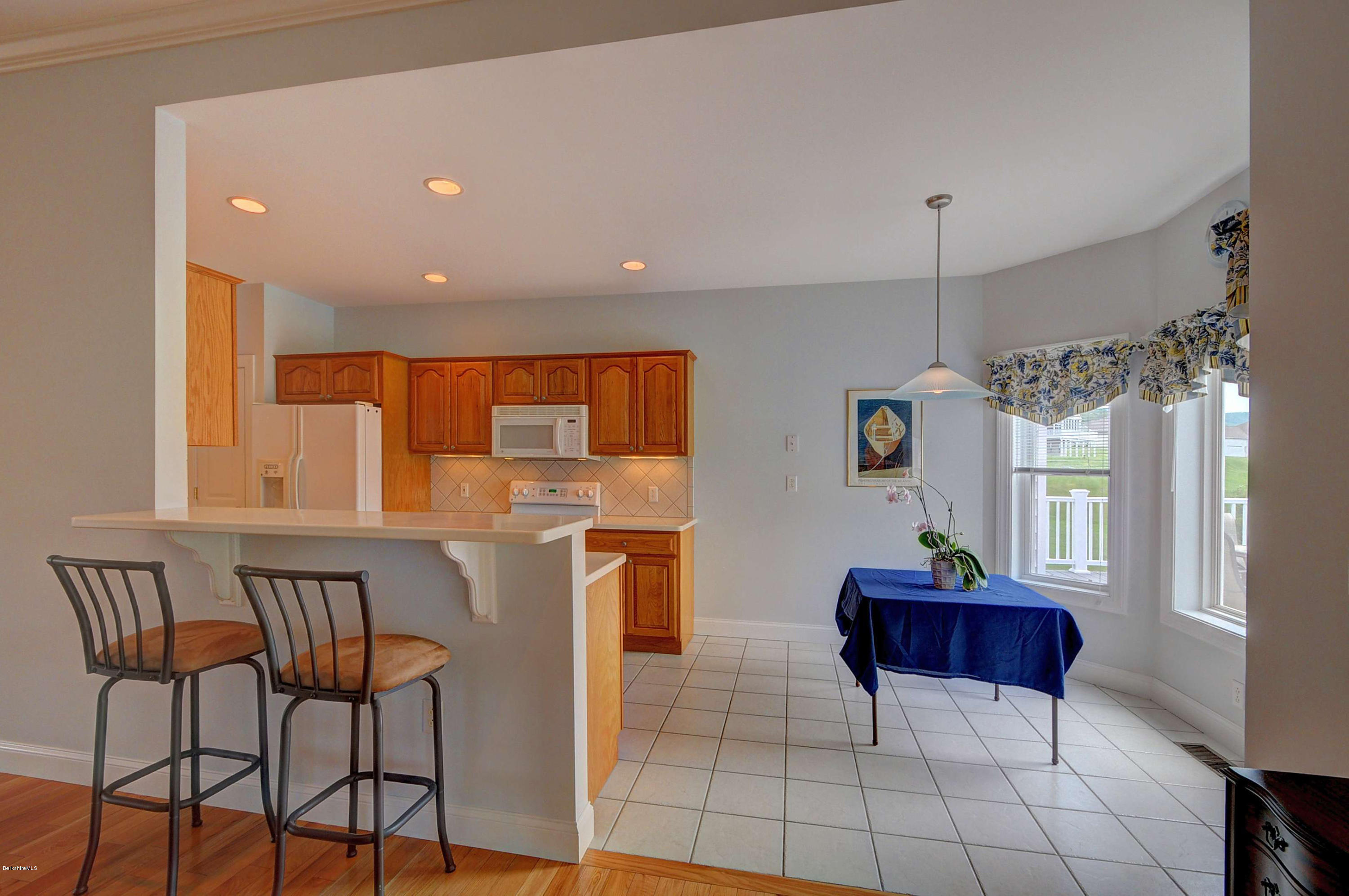 124 Red Barn Road, Unit 124 Dalton, MA 01226 - Photo 9 of 36 Breakfast Area