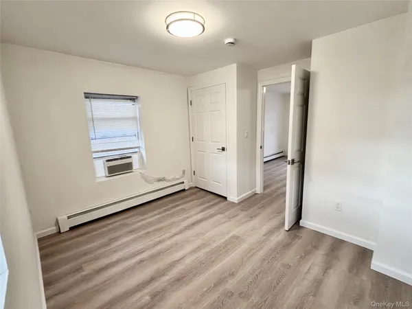 $2,100 | 28-30 Davis Street, Unit 2, Beacon, NY 12508