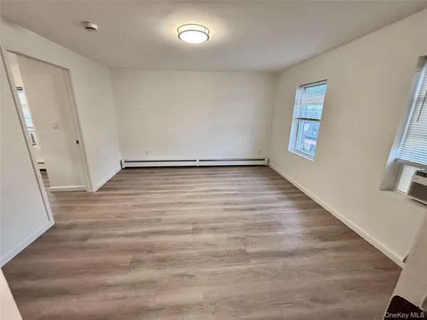 $2,100 | 28-30 Davis Street, Unit 2, Beacon, NY 12508