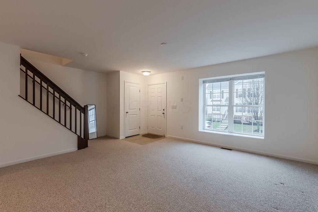 6328 Wagtail Road Columbus, OH 43230 - Photo 3 of 27 Gallery Image 3