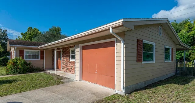 $1,950 | 815 Alhambra Avenue, St. Augustine, FL 32086