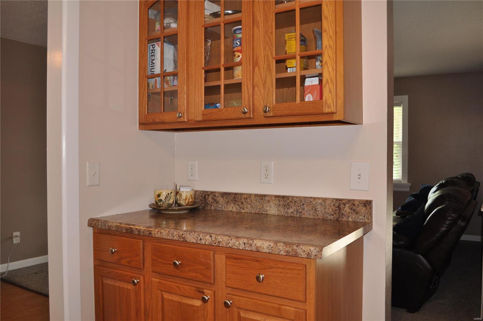 416 Riggin Road Troy, IL 62294 - Photo 3 of 26