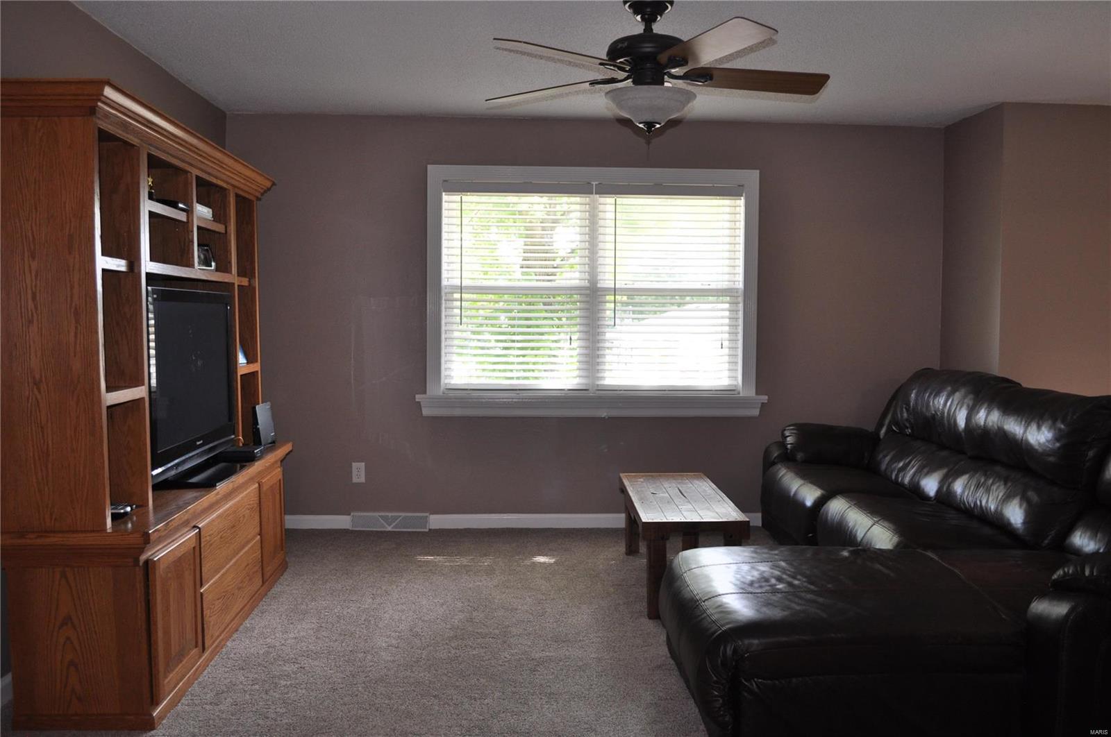 416 Riggin Road Troy, IL 62294 - Photo 6 of 26