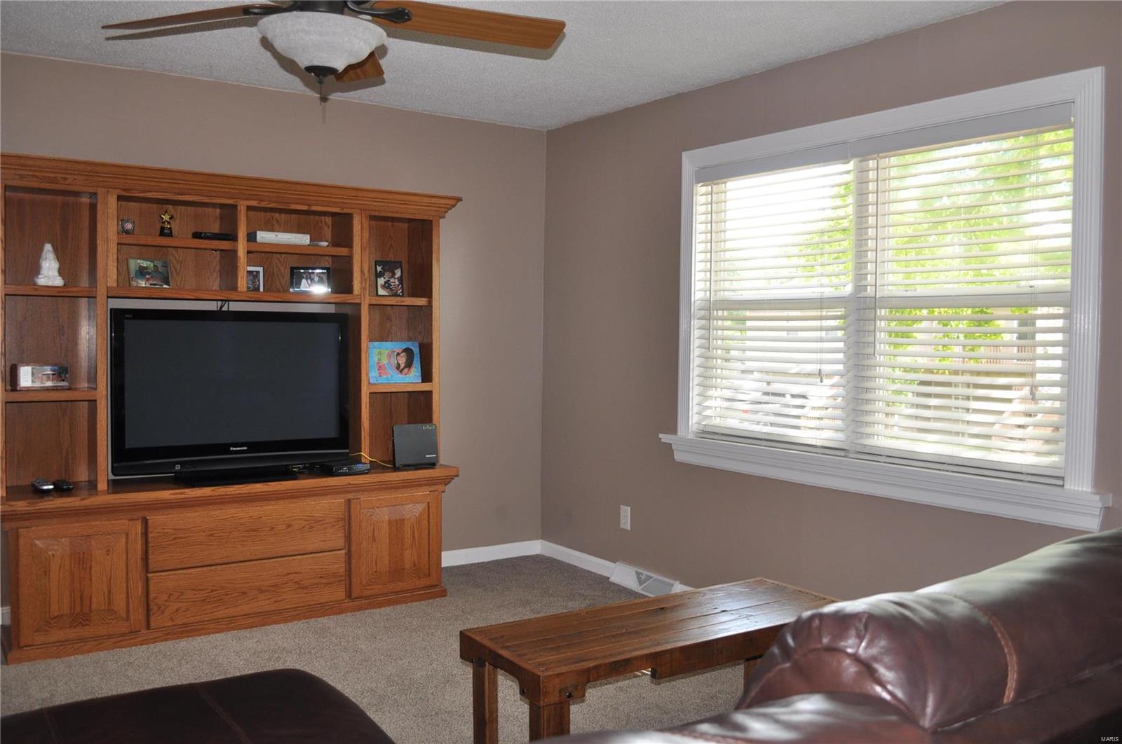 416 Riggin Road Troy, IL 62294 - Photo 7 of 26