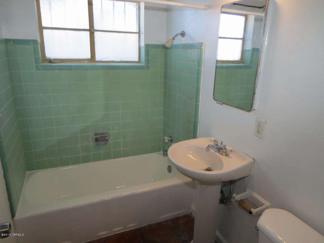 1102 East Fort Lowell Road Tucson, AZ 85719 - Photo 11 of 16