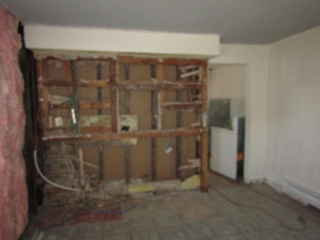 215 Anthony Street Pittsburgh, PA 15210 - Photo 10 of 39 a view of wooden door