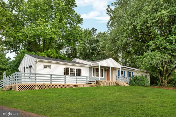 $549,900 | 569 Triple J Road, Berryville, VA 22611