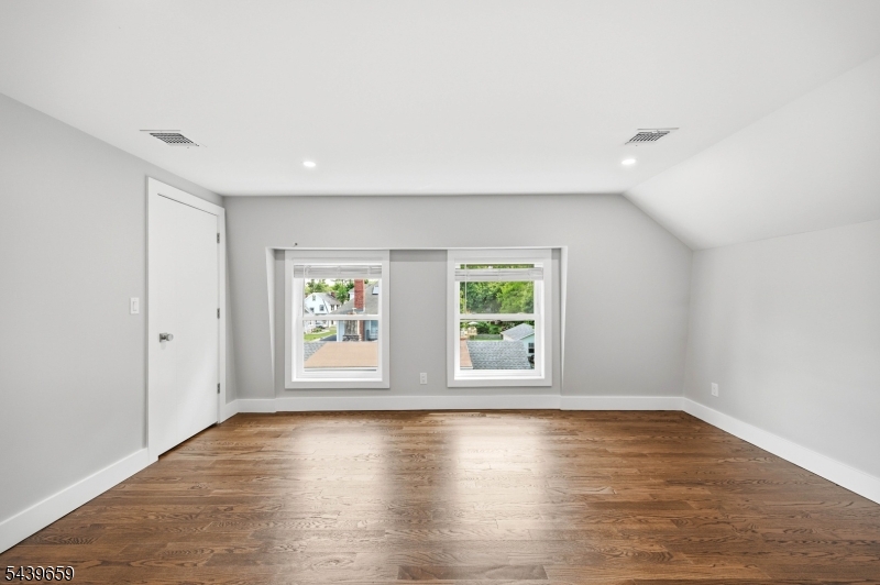 40 Jardine Road, Unit 2 Morristown, NJ 07960 - Photo 34 of 48