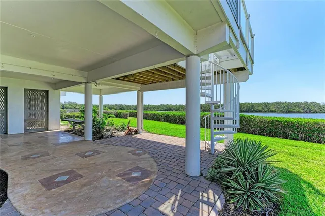 $1,299,000 | 12 Tidy Island Boulevard, Bradenton, FL 34210