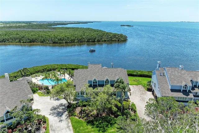 $1,299,000 | 12 Tidy Island Boulevard, Bradenton, FL 34210
