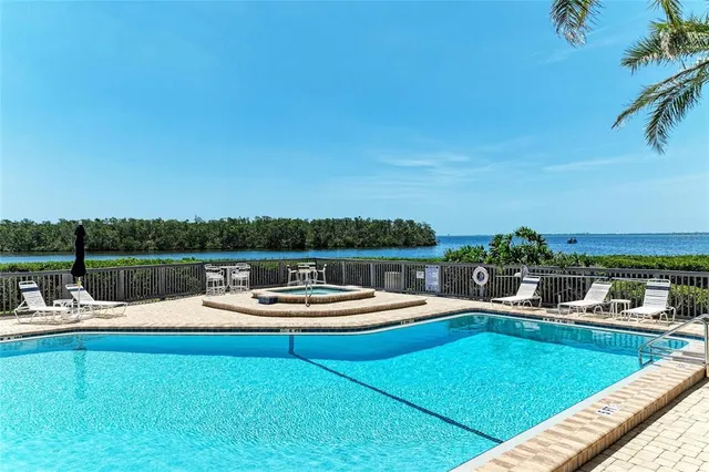 $1,299,000 | 12 Tidy Island Boulevard, Bradenton, FL 34210