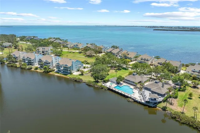 $1,299,000 | 12 Tidy Island Boulevard, Bradenton, FL 34210