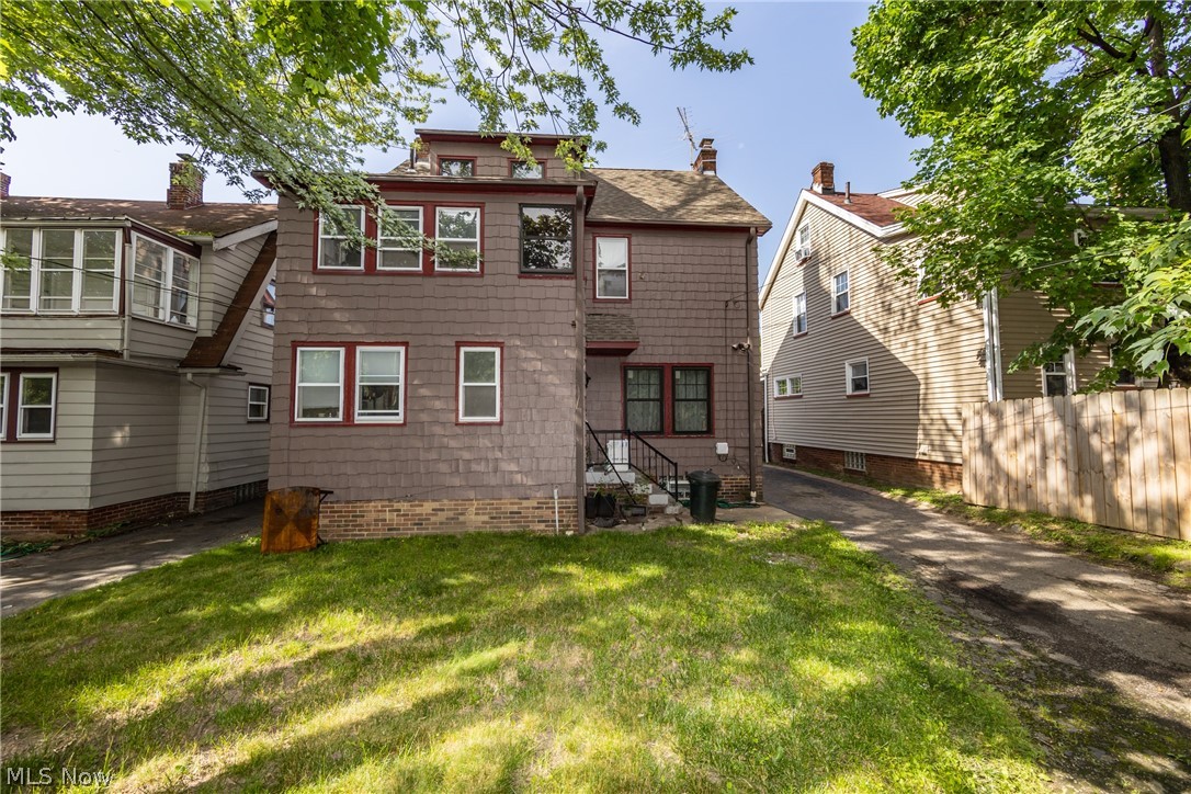 3490 Tullamore Road Cleveland, OH 44118 - Photo 34 of 35 Gallery Image 34