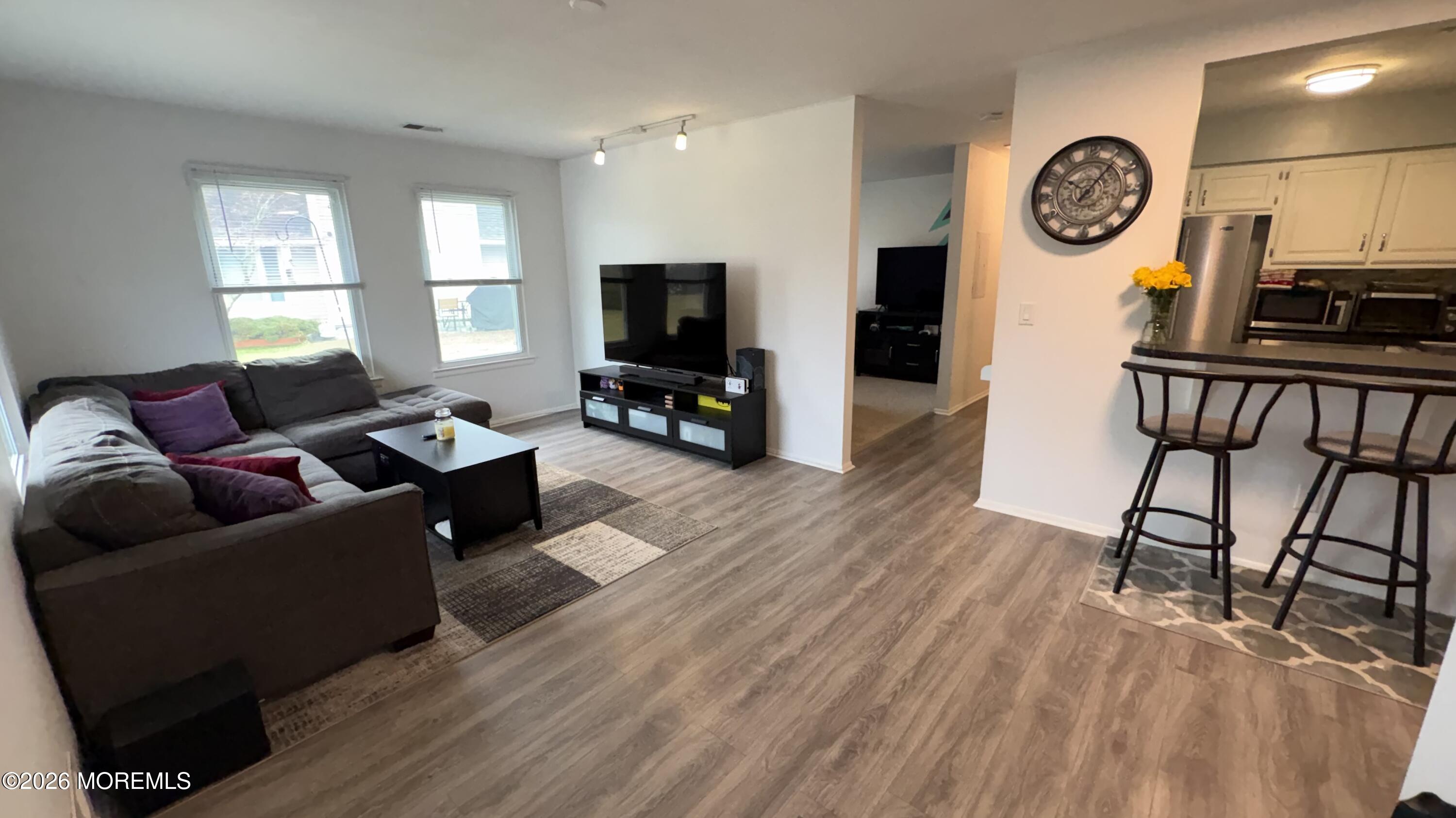 27 Sutton Drive Brick, NJ 08724 - Photo 3 of 18 IMG_4579