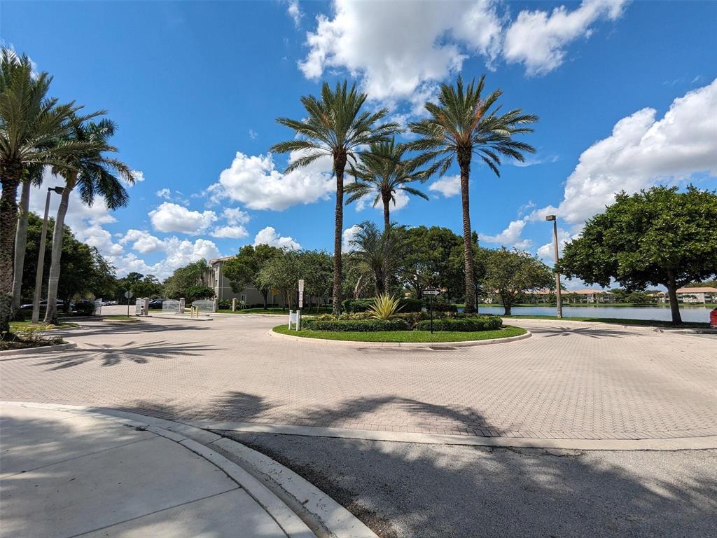 5001 Wiles Road, Unit 105 Coconut Creek, FL 33073 - Photo 18 of 32 GetMedia (26)