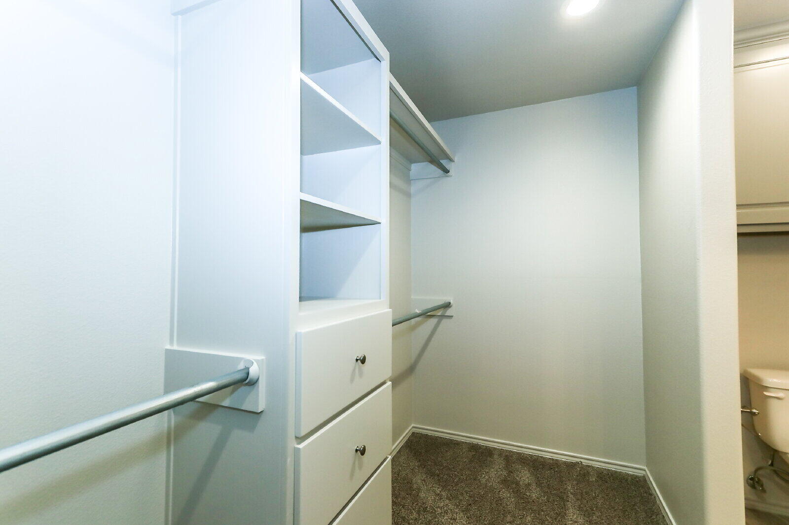 6905 67th Street, Unit B Lubbock, TX 79424 - Photo 27 of 35 a view of walk in closet