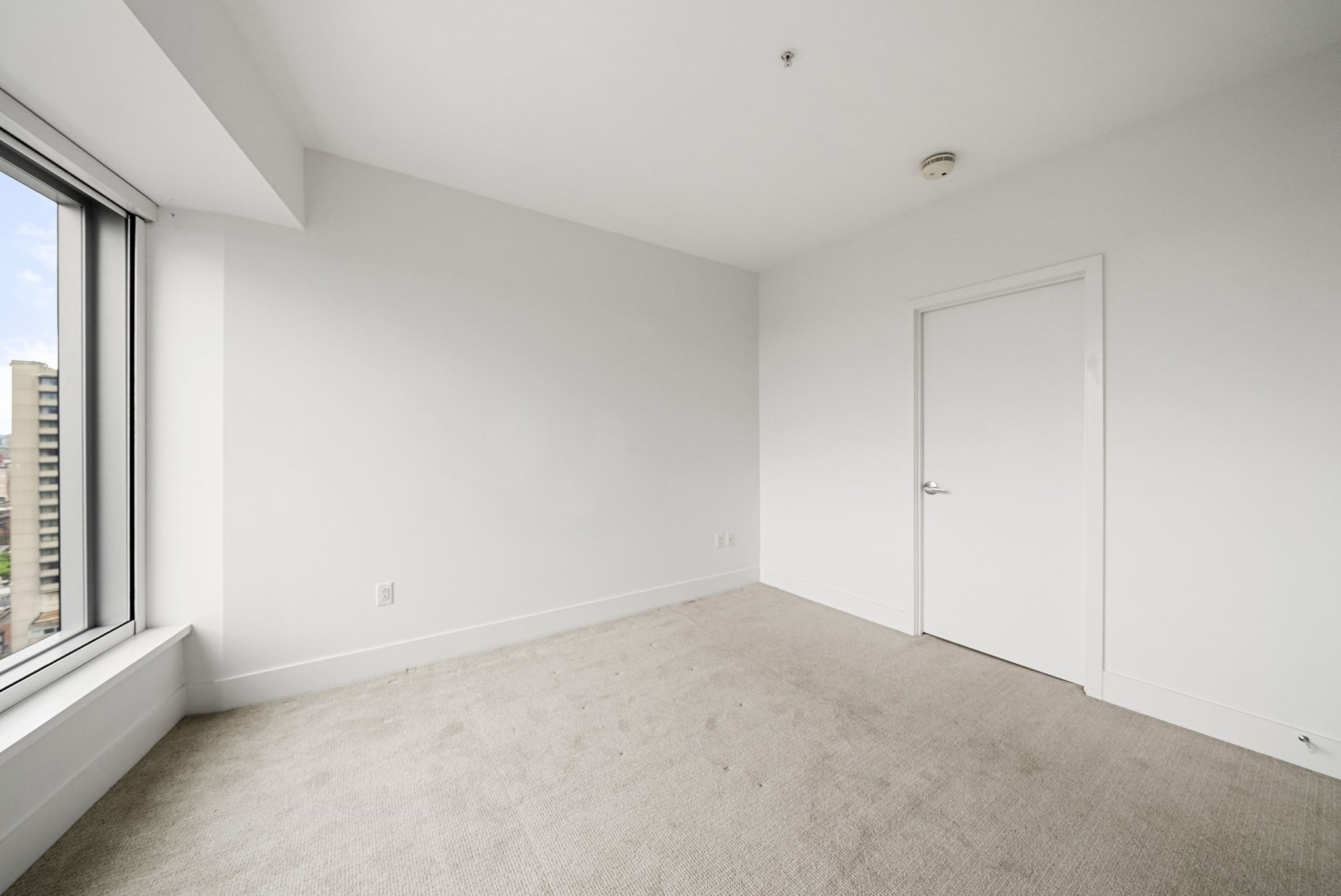 110 Stuart Street, Unit 19H Boston, MA 02116 - Photo 8 of 24 Gallery Image 8