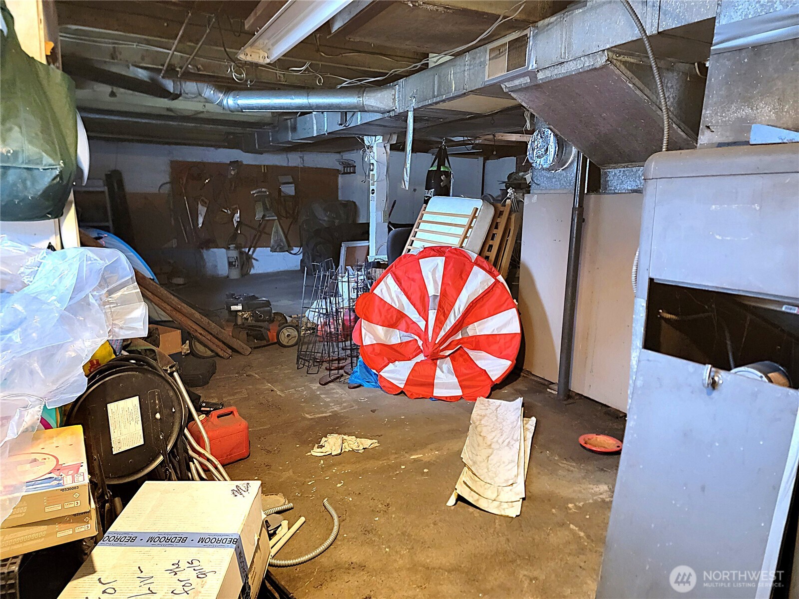 166 North Jefferson Street Republic, WA 99166 - Photo 18 of 20 an outdoor room with musical instruments