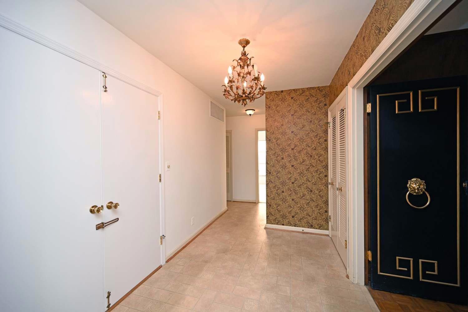 3515 Section Road, Unit 2 Cincinnati, OH 45237 - Photo 4 of 30 Gallery Image 4