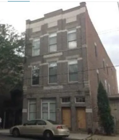 $1,239,900 | 3212 South Wallace Street, Chicago, IL 60616