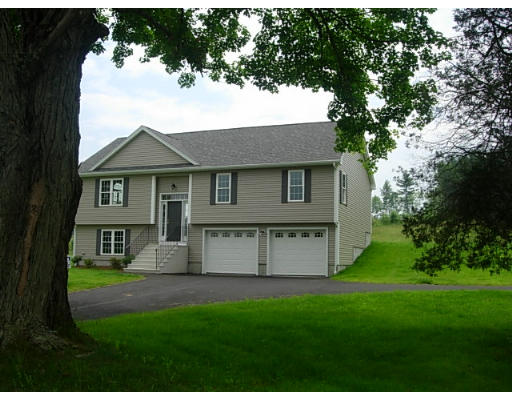 6 Woods Road Barre, MA 01005 - Photo 1 of 2 a view of a yard in front of a house with large tree